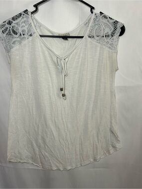 Eyeshadow White Lace Trim Tie Front Blouse Women’s Small